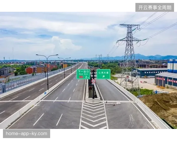 上海浦东马拉松通过AI动态监测缩短路口封控时延三十分钟